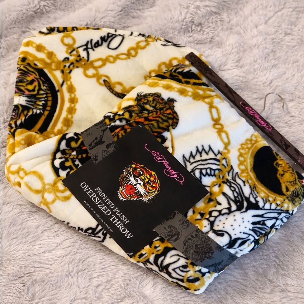 Ed Hardy White and Gold Plush Throw